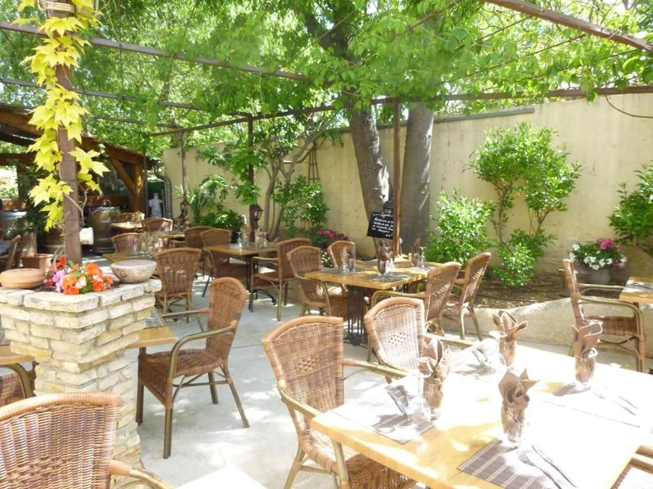 Auberge De La Table Ronde Vinon-sur-Verdon Dış mekan fotoğraf